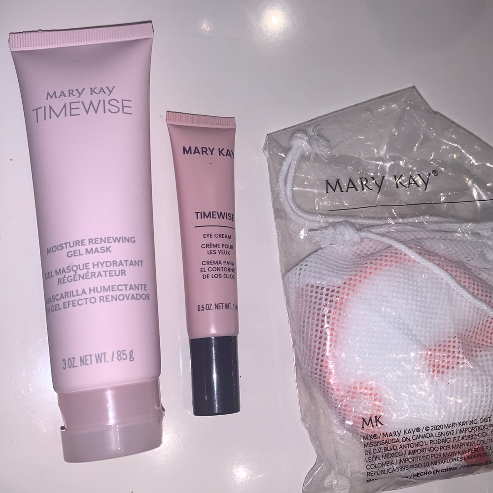 Mary Kay TimeWise Skincare Set - Eye Cream and Renewing Gel Mask
